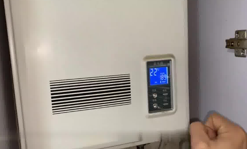 电热水器 HR 故障